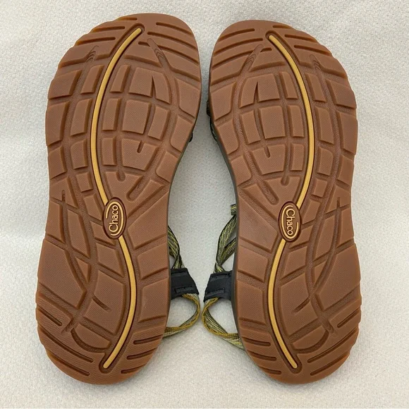 Chaco Zx/2 Classic Outdoor Adjustable Straps Toe Loop Sandal in Gold Size 9 - Picture 10 of 11